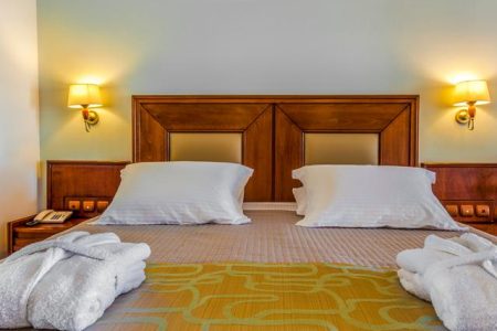 Kipriotis Maris Suites