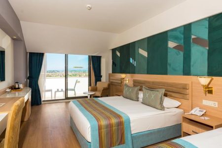Hotel Dream World Hill