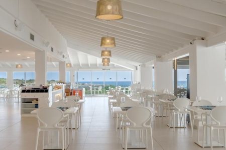 FERGUS Style Carema Beach