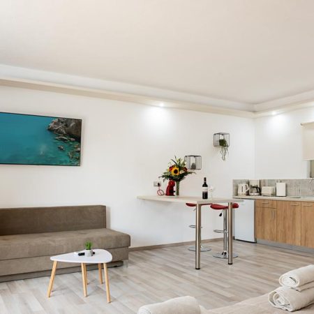 Terinikos Sunny Garden Hotel