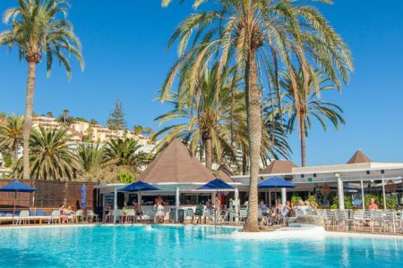 Hotel Corallium Beach by Lopesan