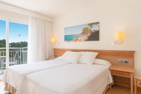 Iberostar Waves Club Cala Barca