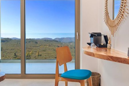 Tsamis Zante Suites – adults only