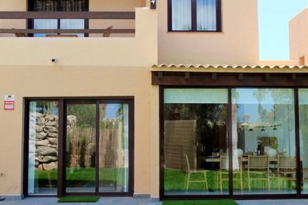 Luxury Chalet Amarilla Golf