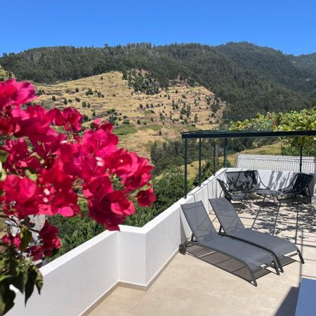 Calheta Suites
